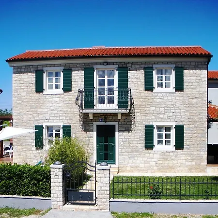 Luxury With A Parking Space Buici, - 13529 Porec