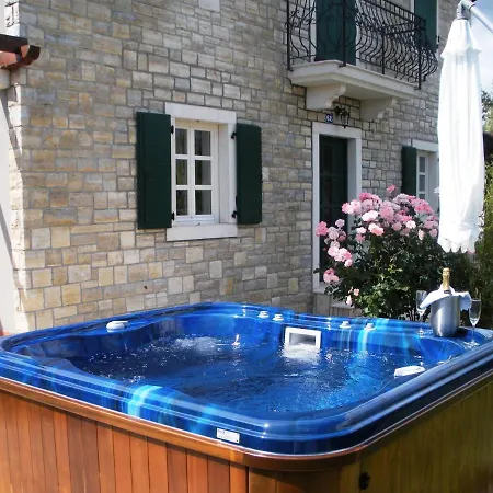 Luxury With A Parking Space Buici, - 13529 Villa Poreč